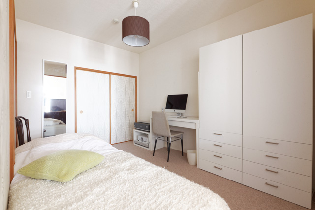 リフォーム予算10万円 押入れが大容量クローゼットに変身 片づけ収納ドットコム