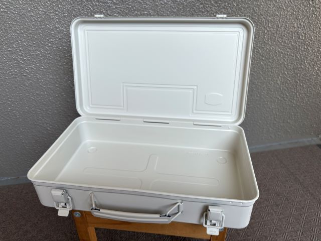 【使いやすい工具箱の選び方】無印良品のスチール製に変えたら、毎日がちょっとラクに