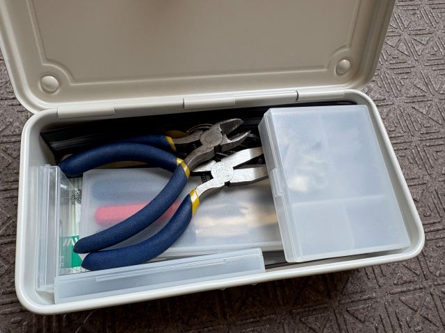 【使いやすい工具箱の選び方】無印良品のスチール製に変えたら、毎日がちょっとラクに