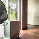 高所の窓もラクラク！「家庭用窓拭きロボット」を使ってみたメリットとデメリット