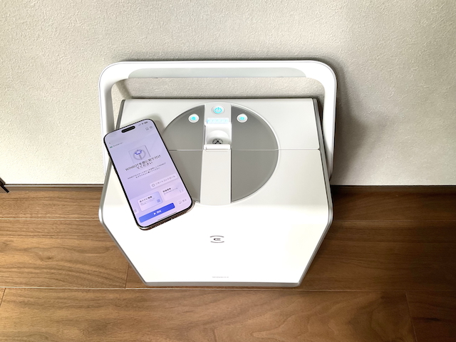 高所の窓もラクラク！「家庭用窓拭きロボット」を使ってみたメリットとデメリット