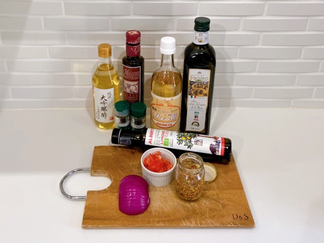 【60代からの暮らし】ちょうどよい調味料と食品保存容器で冷蔵庫内をスッキリ心地よく 
