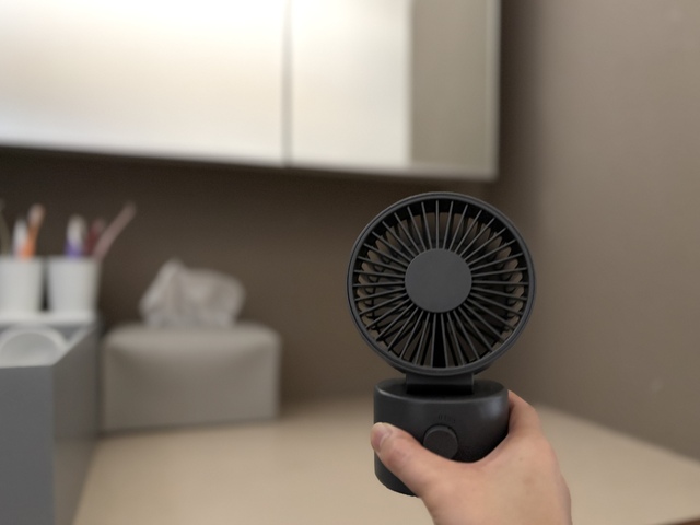 洗面所が涼しく快適に！「無印良品」のコードレス扇風機を選んだ理由と使い心地