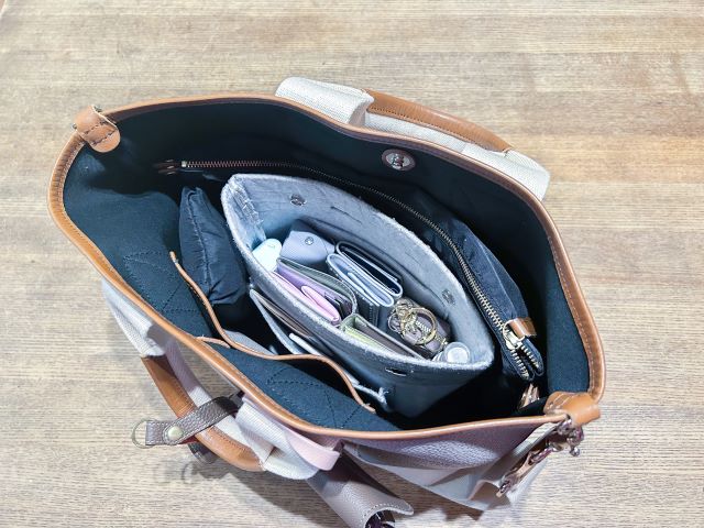 重たいバッグが軽くなった！持ち物を小さくまとめるために見直したこと